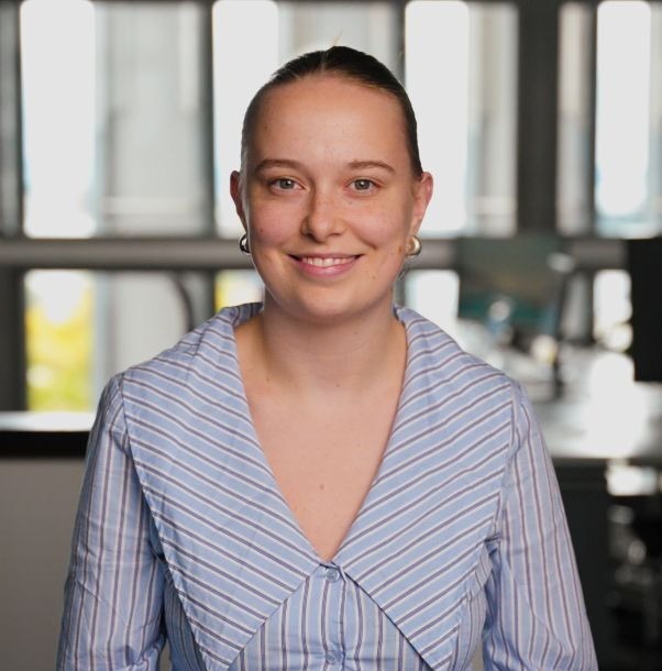 Frankie Headshot new